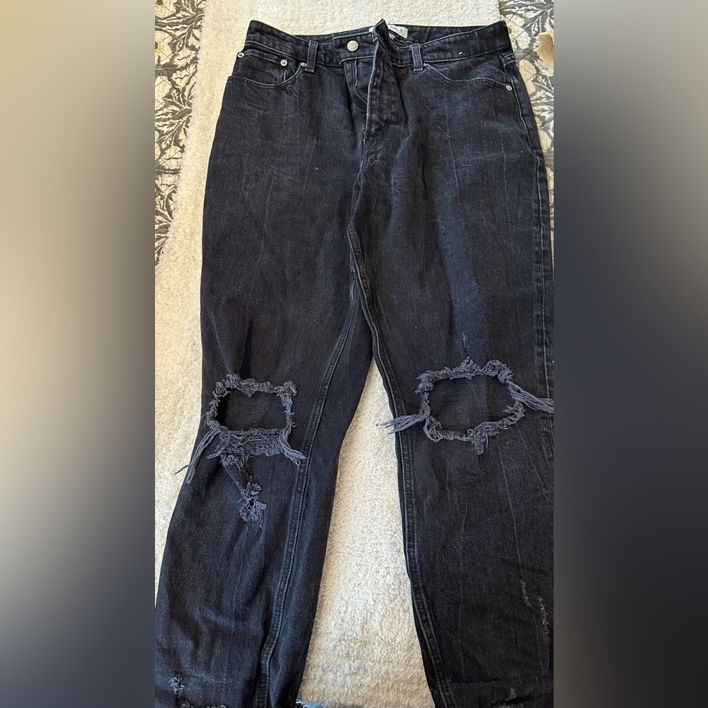 Abercrombie & Fitch High Rise Mom Jean